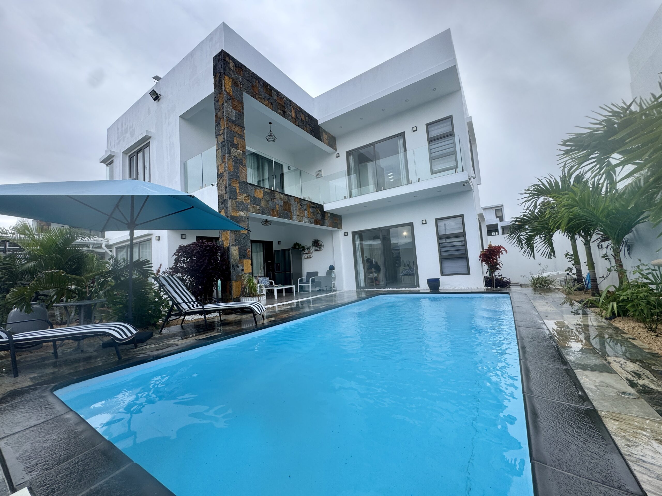 villa moderne 3CH a vendre mauritian market par luxuriel group