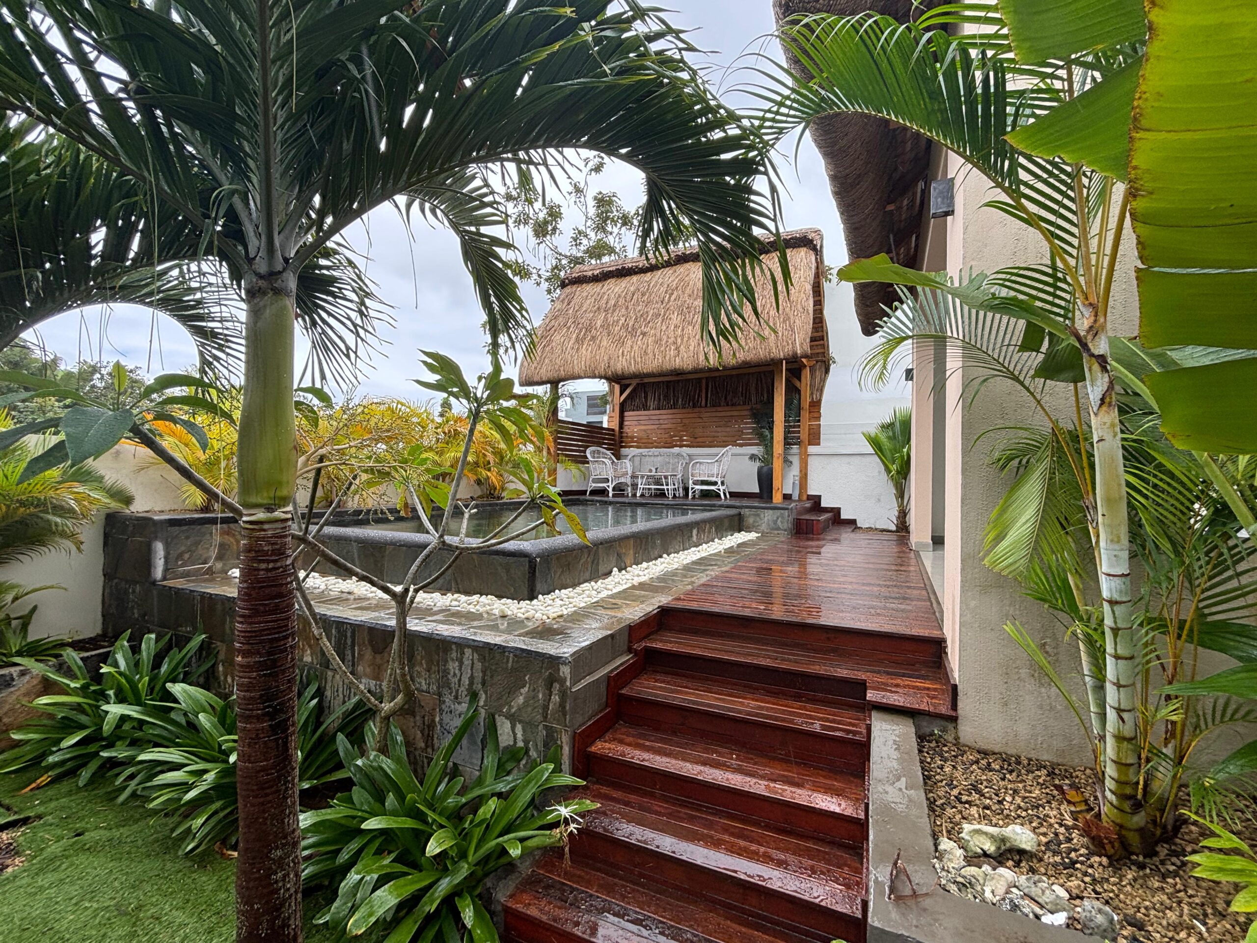 location villa moderne petit raffray par luxuriel group