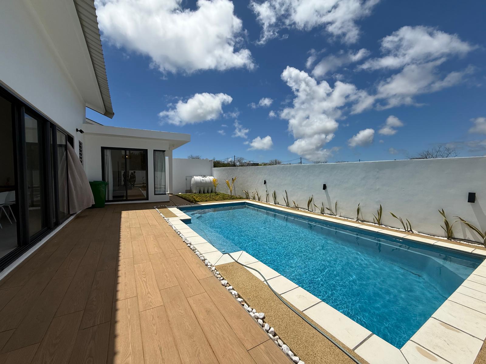 A LOUER VILLA 3CH DANS RÉSIDENCE SECURISEE A PEREYBERE ILE MAURICE PAR LUXURIEL GROUP